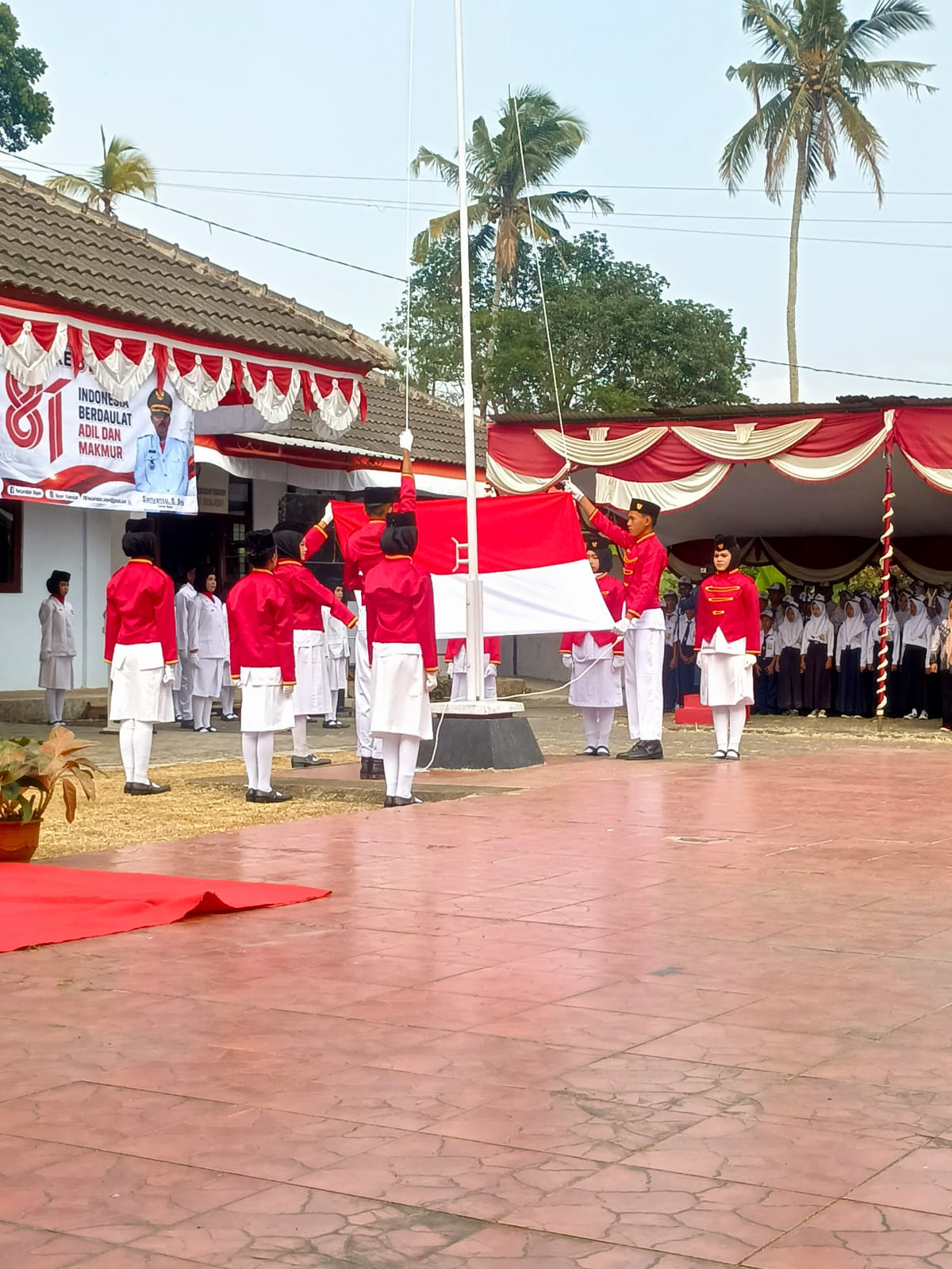 Gambar Berita